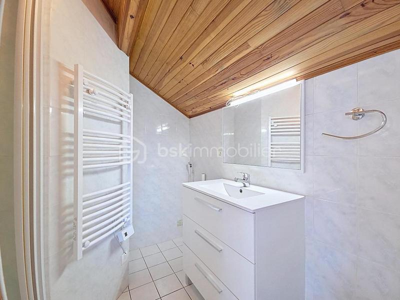 Appartement - 47 m² - 3 pièces
