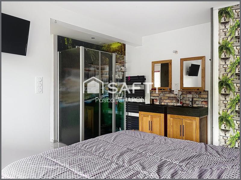 Maison - 121 m² - 4 pièces