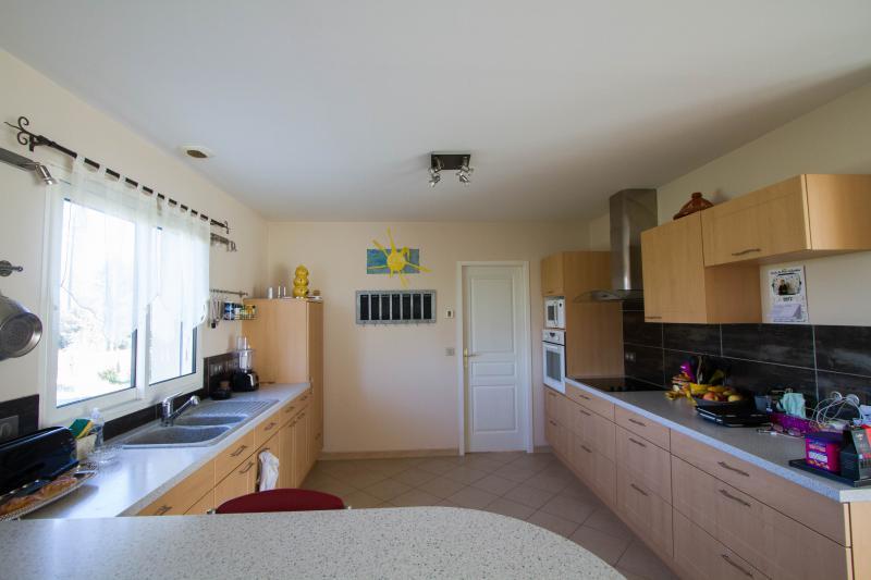 Maison - 137 m² - 6 pièces