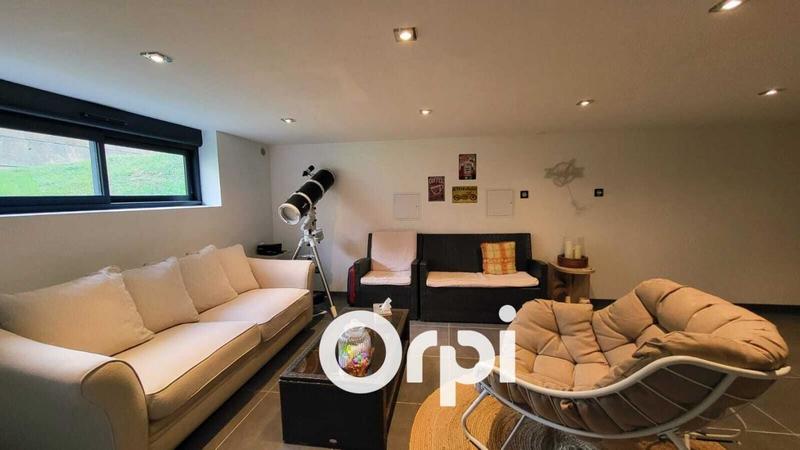 Maison - 155 m² - 6 pièces