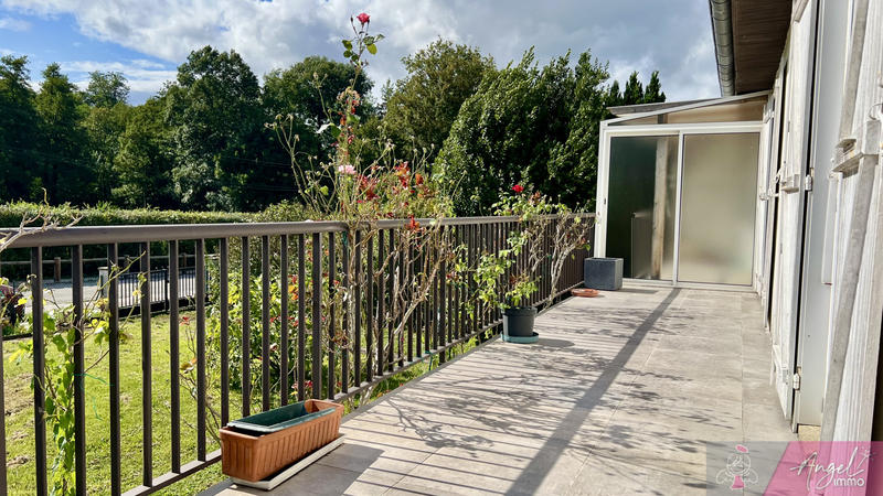 Maison - 95 m² - 5 pièces