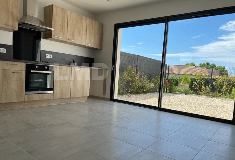 Villa - 90 m² - 4 pièces