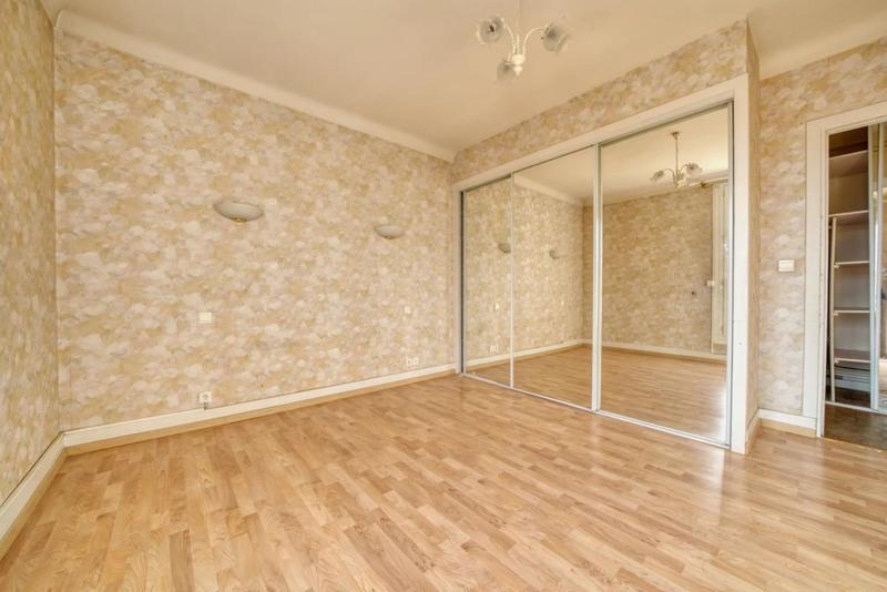 Appartement - 103 m² - 4 pièces