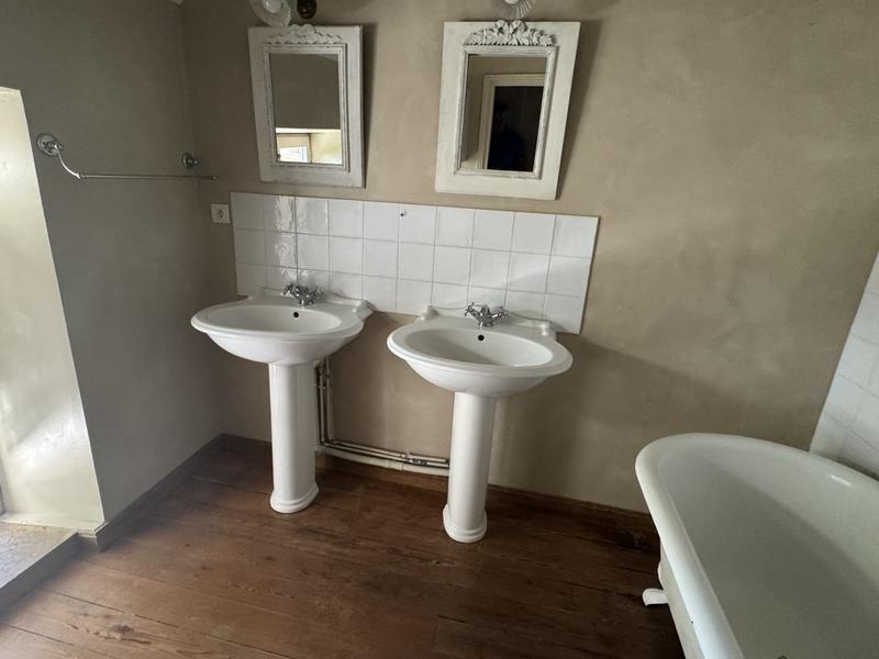 Maison - 197 m² - 8 pièces