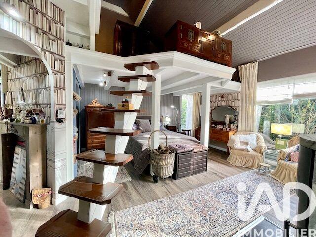 Maison de maîtres - 319 m² - 10 pièces