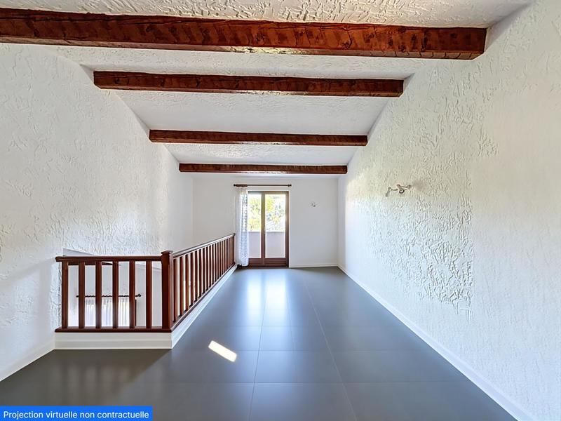 Maison - 207 m² - 5 pièces