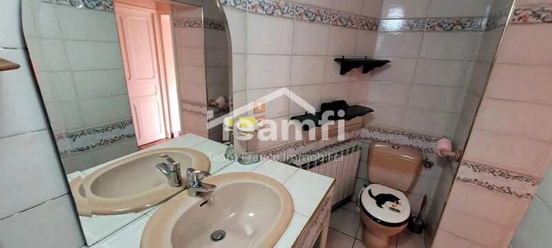 Maison - 170 m² - 9 pièces