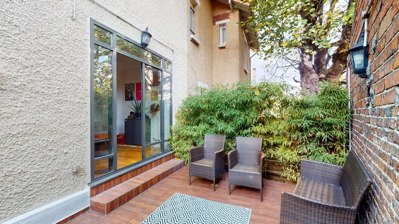 Villa - 185 m² - 6 pièces