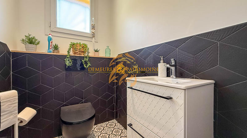 Maison - 193 m² - 5 pièces