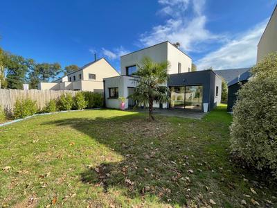 Maison contemporaine - 117 m² - 5 pièces