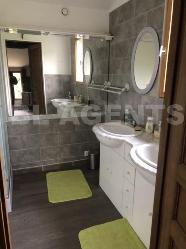 Longère - 334 m² - 6 pièces