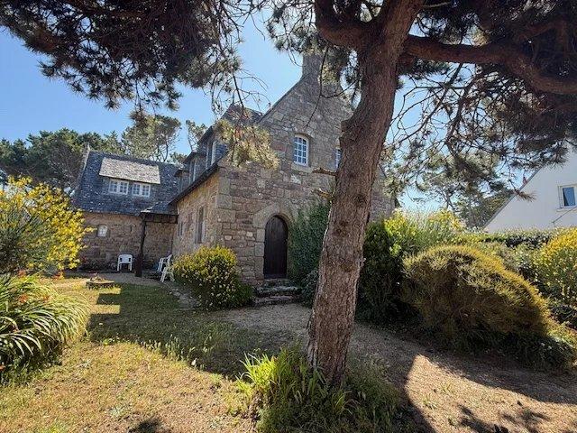 Propriété - 134 m² - 8 pièces