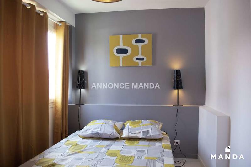 Chambre - 11 m² - 6 pièces