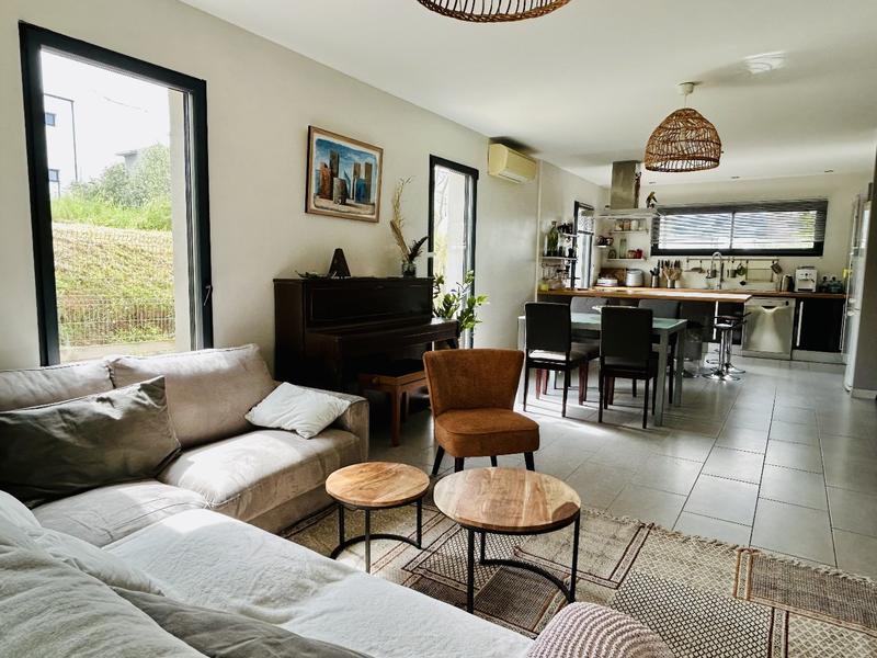 Maison - 120 m² - 5 pièces