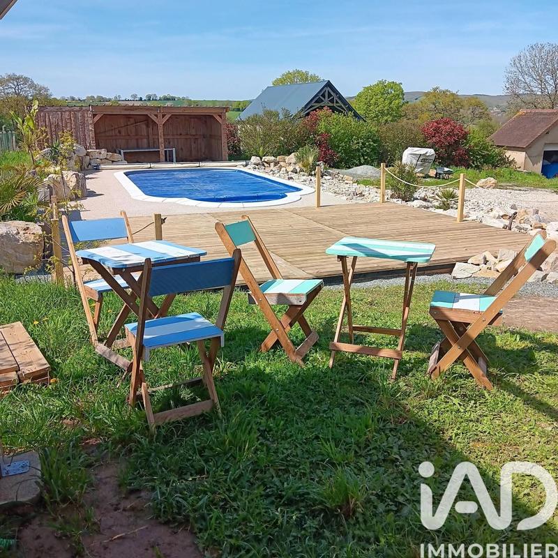 Maison - 187 m² - 7 pièces