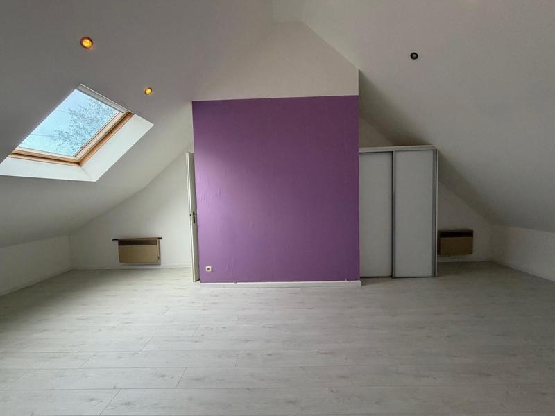 Maison - 171 m² - 9 pièces