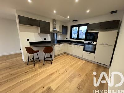 Maison - 109 m² - 5 pièces