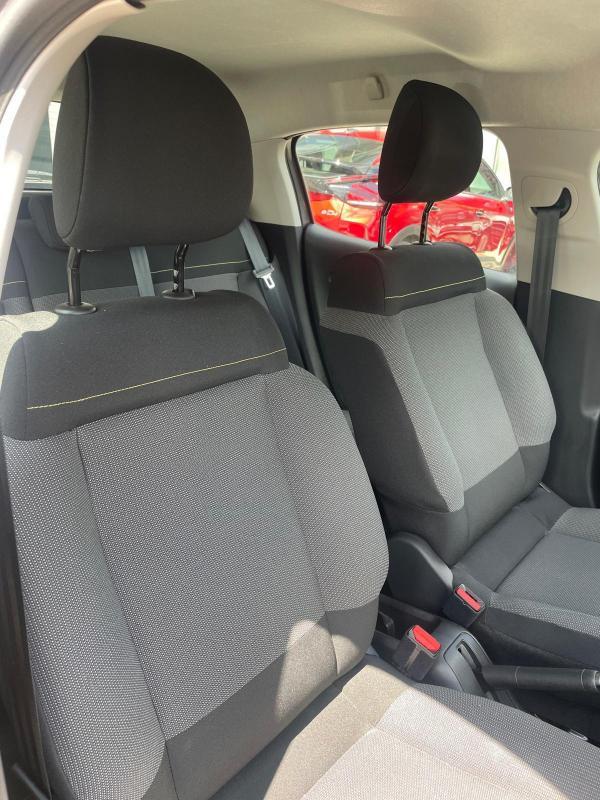 Citroën C3 III 1.2 Puretech 110 s&amp;S 6cv Shine Business Bv6