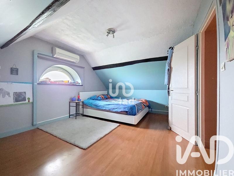 Maison - 140 m² - 5 pièces