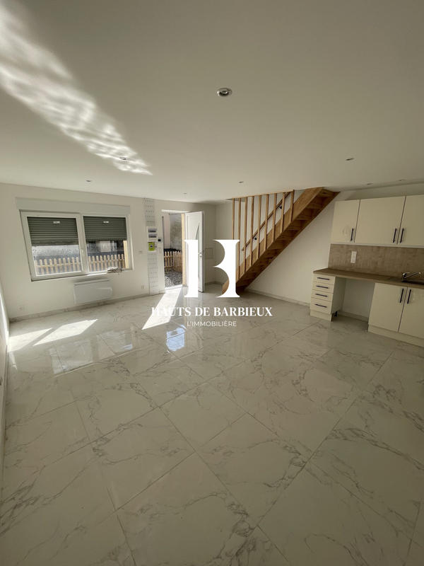 Maison - 57 m² - 3 pièces