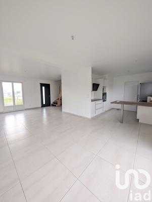 Maison - 106 m² - 5 pièces