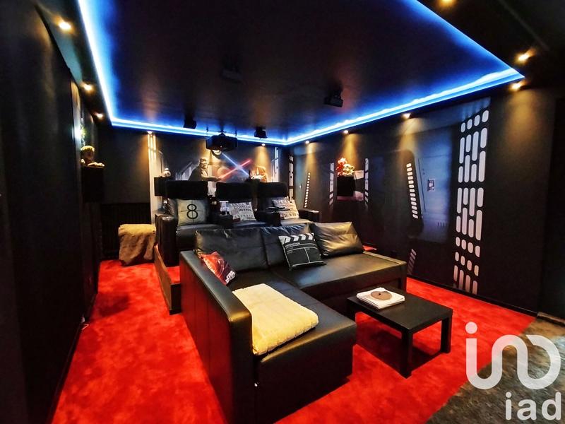 Maison - 342 m² - 14 pièces