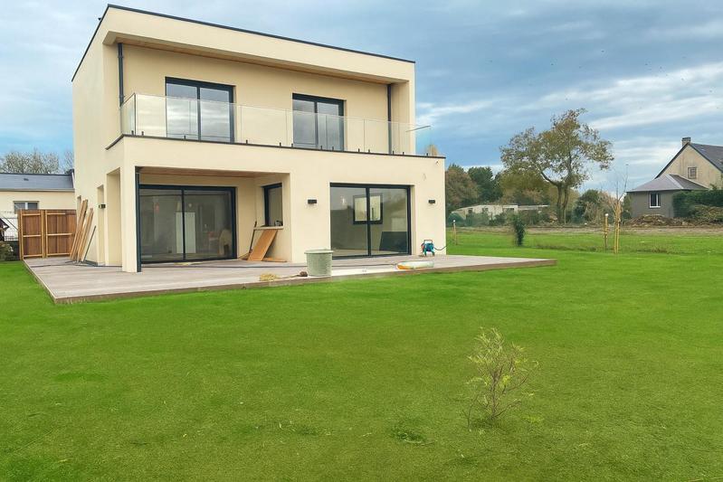 Maison - 170 m² - 5 pièces