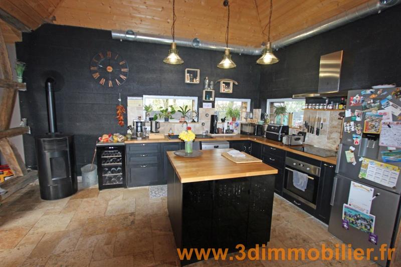 Maison - 95 m² - 4 pièces