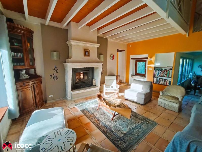 Maison - 477 m² - 21 pièces