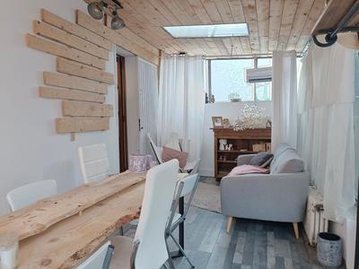 Immeuble - 150 m² - 7 pièces