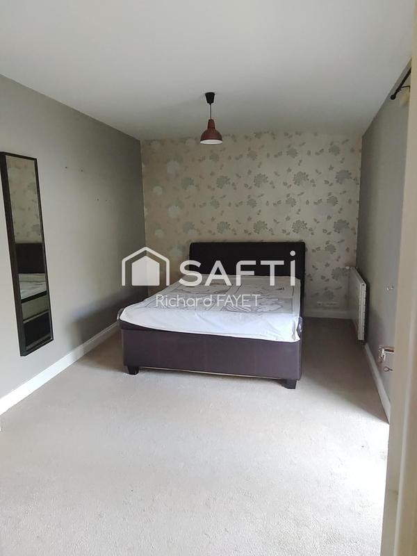 Maison - 211 m² - 7 pièces