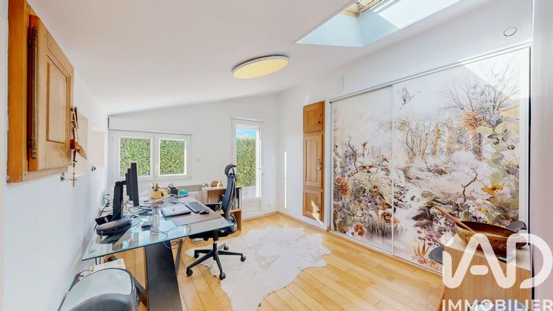 Maison - 175 m² - 7 pièces