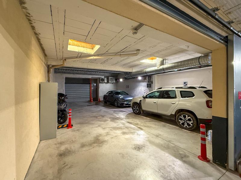 Maison - 189 m² - 7 pièces