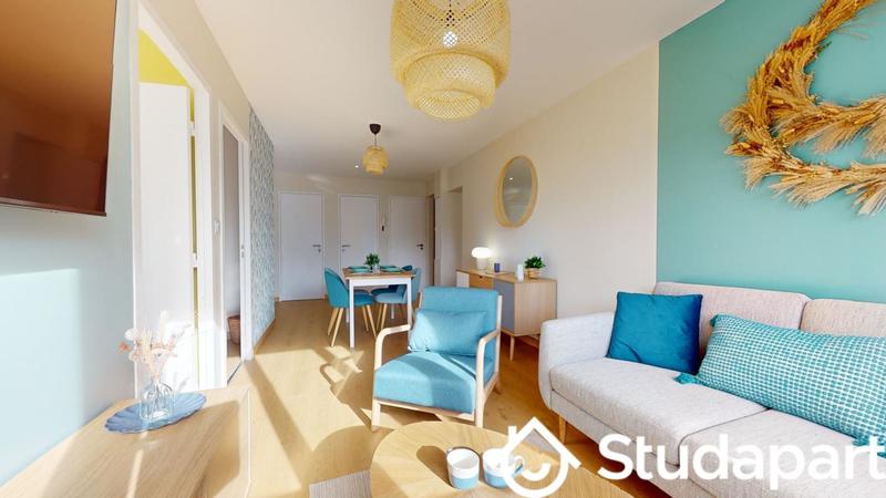 Chambre - 9 m² - 1 pièce