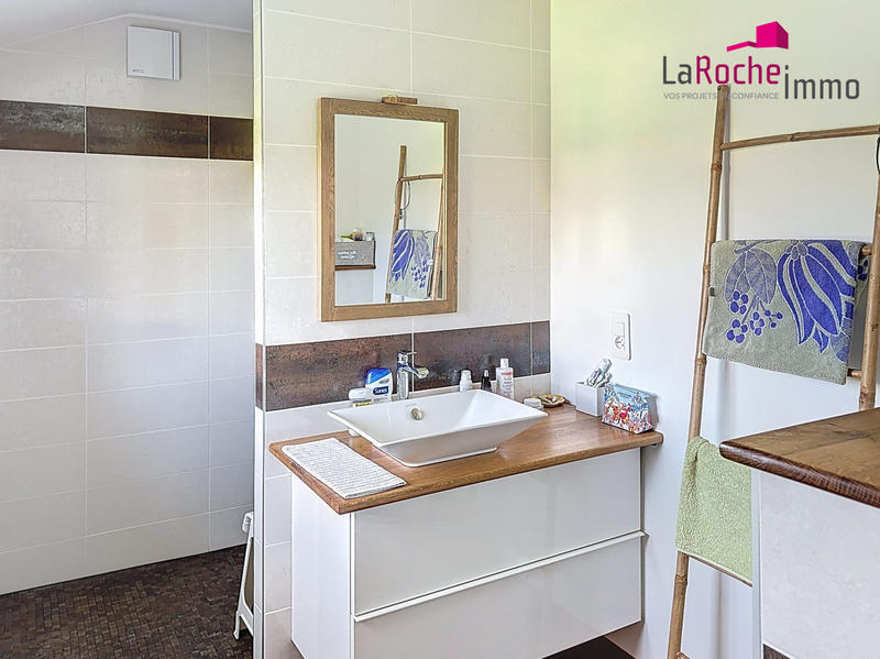 Maison - 138 m² - 7 pièces