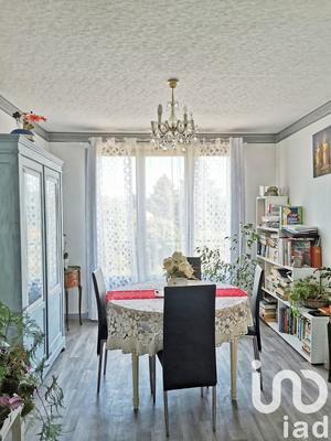 Appartement - 64 m² - 3 pièces