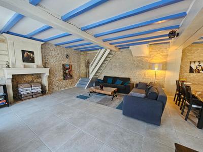 Maison - 135 m² - 6 pièces