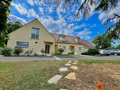 Maison - 296 m² - 7 pièces