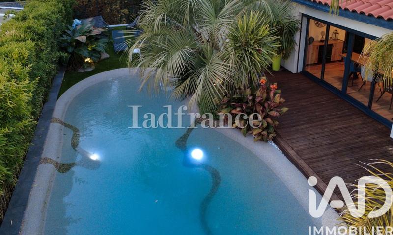 Maison - 147 m² - 6 pièces