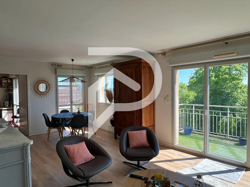 Appartement - 91 m² - 3 pièces