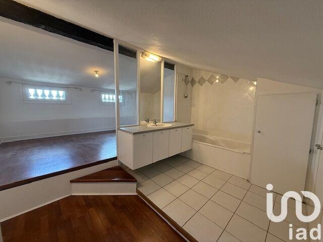 Appartement - 79 m² - 3 pièces