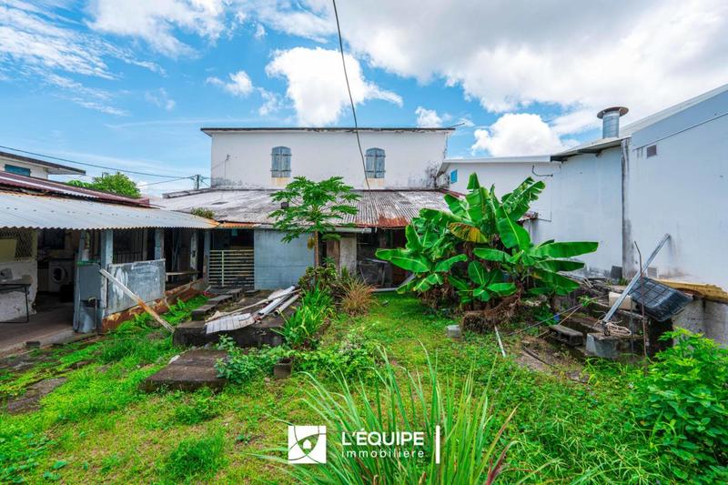 Immeuble - 193 m² - 8 pièces