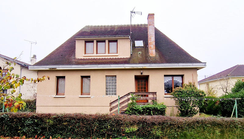 Maison - 245 m² - 6 pièces