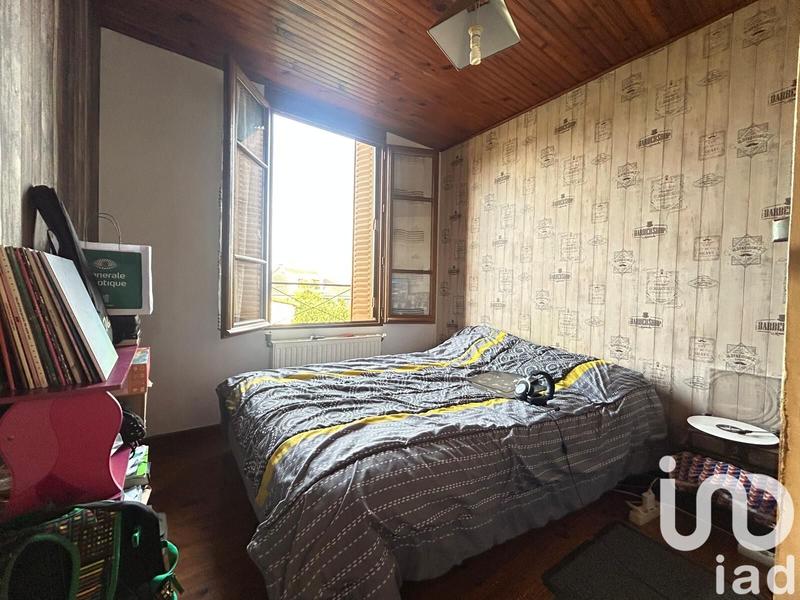 Maison - 92 m² - 5 pièces