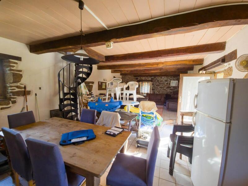 Maison - 339 m² - 17 pièces