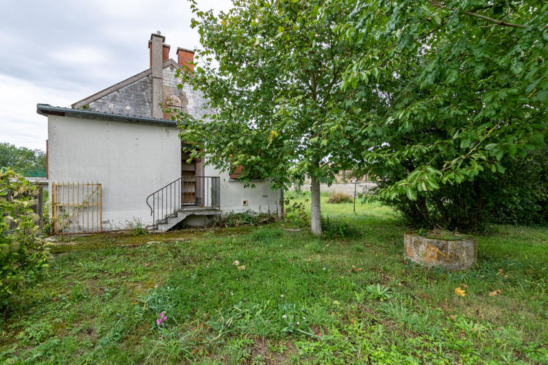 Maison - 95 m² - 5 pièces