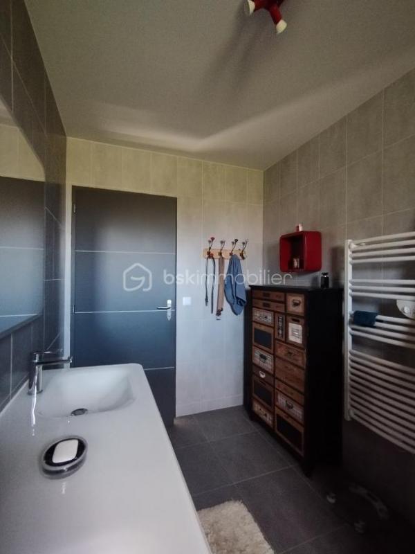 Maison - 103 m² - 5 pièces