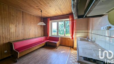 Maison - 198 m² - 7 pièces