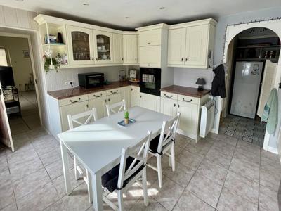 Maison - 114 m² - 4 pièces