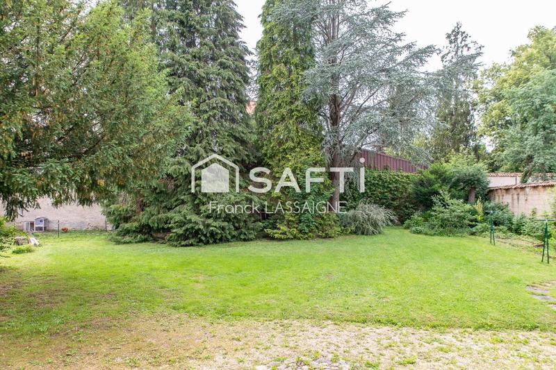 Maison - 387 m² - 15 pièces